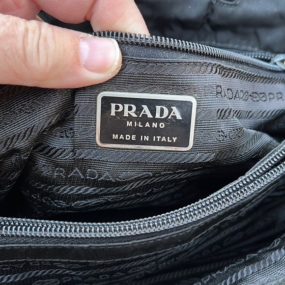 PRADA ITALY LADIES BLACK NYLON BAG-VINTAGE - Picture 4 of 16